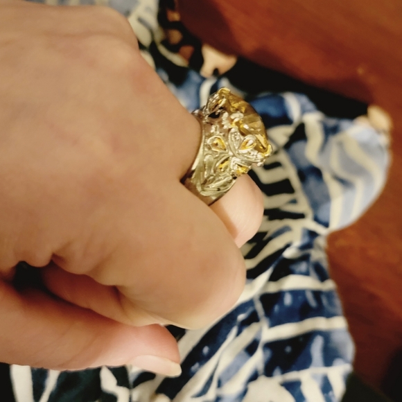 SOLD Cocktail ring - Picture 1 of 4